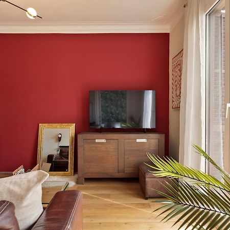 Enjoy Apartments Donna Barcelona Exterior photo